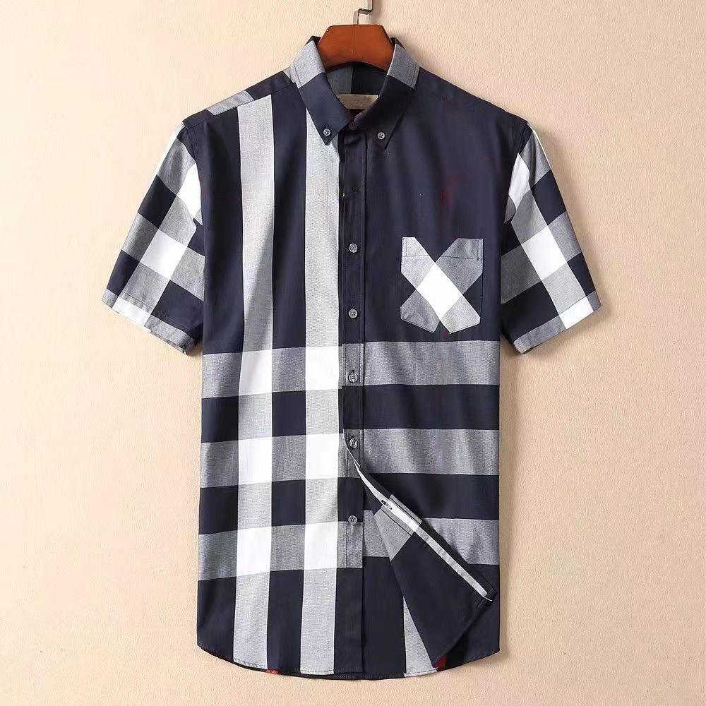 2023Designer men's luxury polo shirt short sleeve shirt classic large plaid pocket business casual cotton men's British fashion shirt top T-shirt M-3XL, 02
2023Designer men's luxury polo shirt short sleeve shirt classic large plaid pocket business casual cotton men's British fashion shirt top T-shirt M-3XL, 02