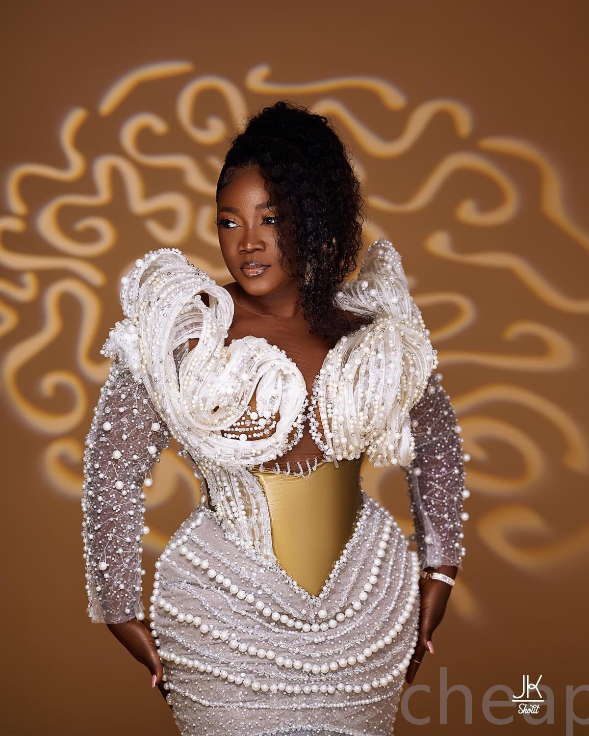 2023 Arabic Aso Ebi Mermaid White Wedding Dress Pearls Luxurious Sequined Lace Bridal Gowns Dresses ZJ3030