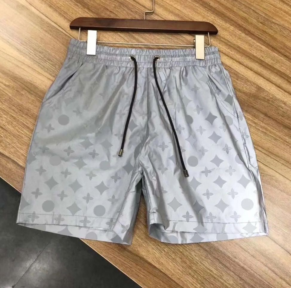 Italian Luxury Men's Swim Pants Designer Print High Quality Fashion Beachwear 100% Nylon Fabric M, 16
Italian Luxury Men's Swim Pants Designer Print High Quality Fashion Beachwear 100% Nylon Fabric M, 16