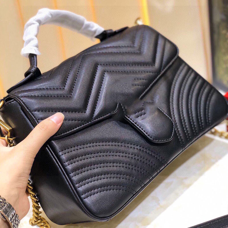 Pop counter shoulder bag fashion classic imported cowhide wear-resistant durable feel first-class size 25x17
Pop counter shoulder bag fashion classic imported cowhide wear-resistant durable feel first-class size 25x17
