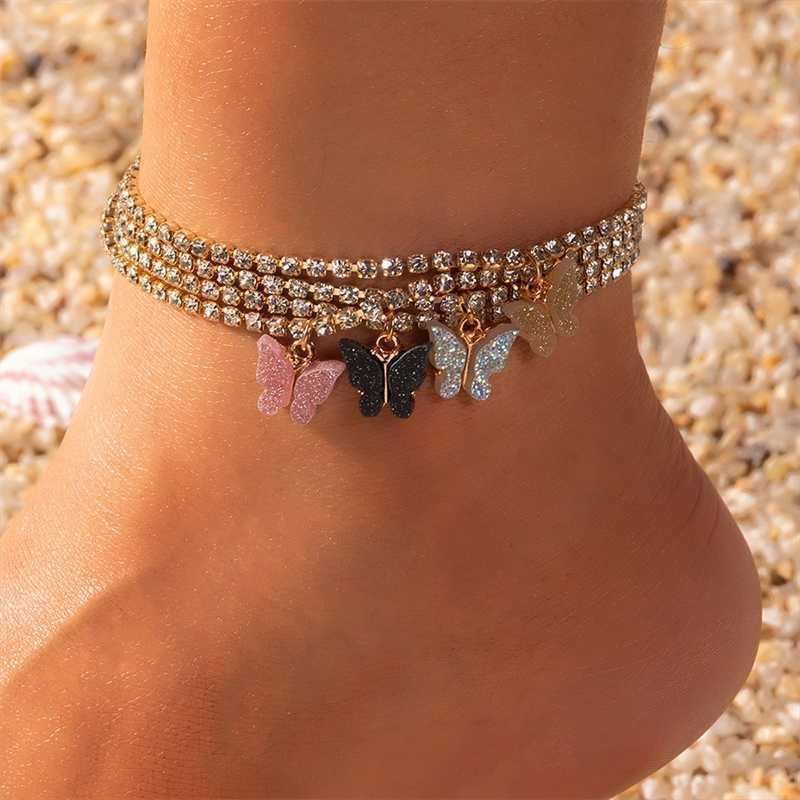 Anklets Women Charm Rhinestone Golden Anklet Metal Sequin Butterfly Pendant Foot Chain Beach Bling Jewelry for Women 230607