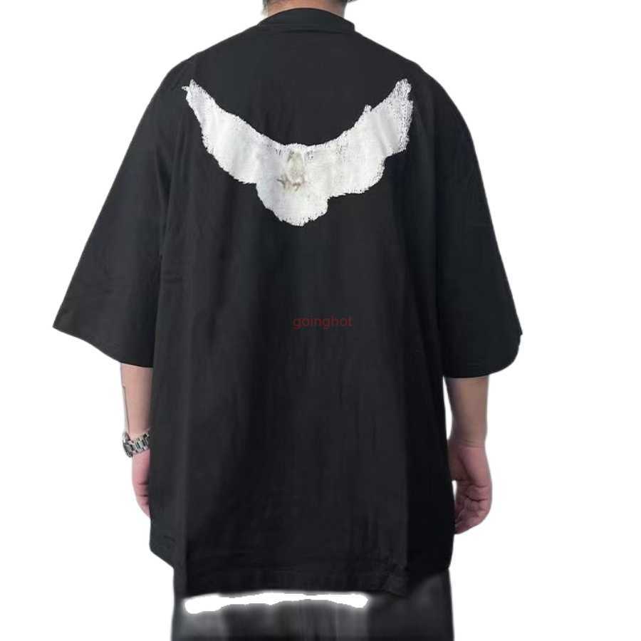 Kany Dove Luxury Mens Designer T Shirt Black Red Letter printed shirts Short Sleeve Fashion Brand Designer Top Tees EU Size S-XL, Navy blue ( 2 pieces 10% off )
Kany Dove Luxury Mens Designer T Shirt Black Red Letter printed shirts Short Sleeve Fashion Brand Designer Top Tees EU Size S-XL, Navy blue ( 2 pieces 10% off )