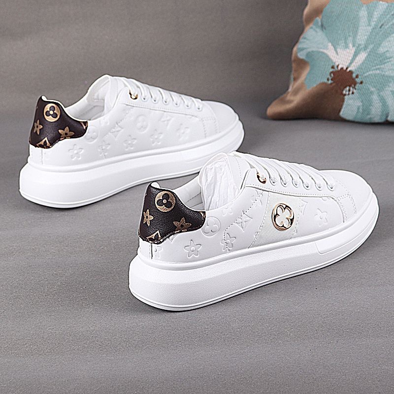 Luxurys Designers shoes Casual m queens men women white leather platforms black suede bule outdoor sneakers fashion alexander outdoor shoe MC A11
Luxurys Designers shoes Casual m queens men women white leather platforms black suede bule outdoor sneakers fashion alexander outdoor shoe MC A11