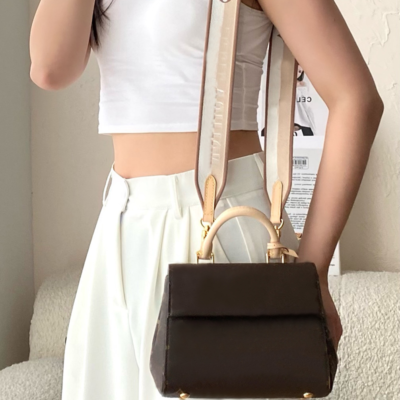 10A top-level Designer bag 20cm Luxury bag Crossbody bag Shoulder Bags Womenbag Handbags backpack purse LV060
10A top-level Designer bag 20cm Luxury bag Crossbody bag Shoulder Bags Womenbag Handbags backpack purse LV060