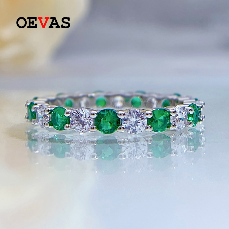 With Side Stones OEVAS 100 925 Sterling Silver Emerald High Carbon Diamond Rings For Women Sparkling Wedding Party Fine Jewelry Gift Wholesale 230707