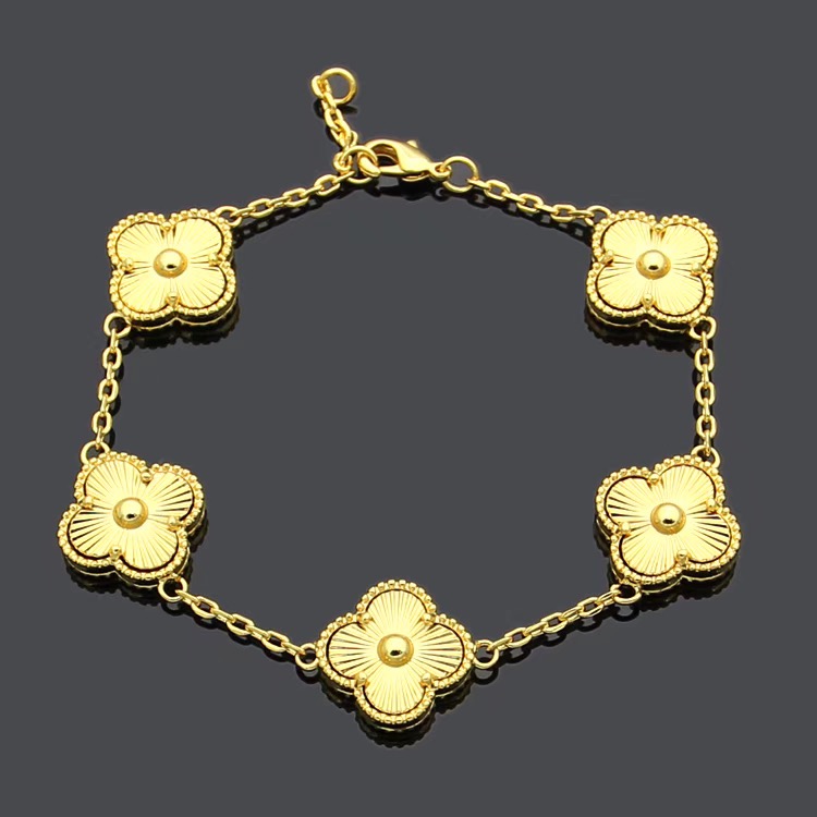 19cm Spark thick chain Girl women 5pcs flower bracelets Love Designer 18K Silver Rose Gold original logo engrave bracelet Fashion Jewelry Lady Party
19cm Spark thick chain Girl women 5pcs flower bracelets Love Designer 18K Silver Rose Gold original logo engrave bracelet Fashion Jewelry Lady Party