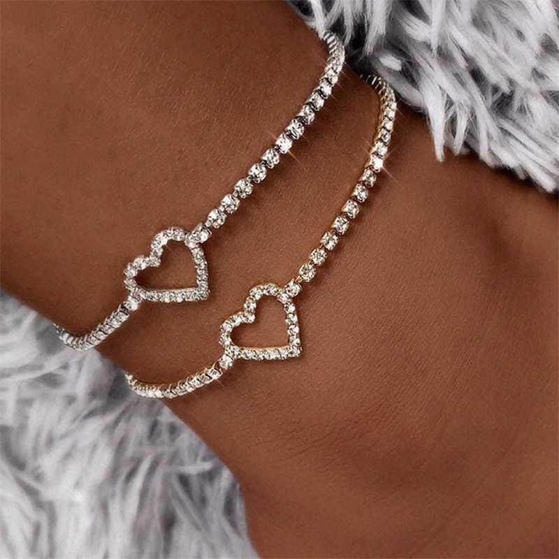 Anklets Summer Beach Rhinestone Heart Anklet Chain for Women Simple Hollow Love Ankle Bracelets Shiny Sandals Barefoot Jewelry 230607