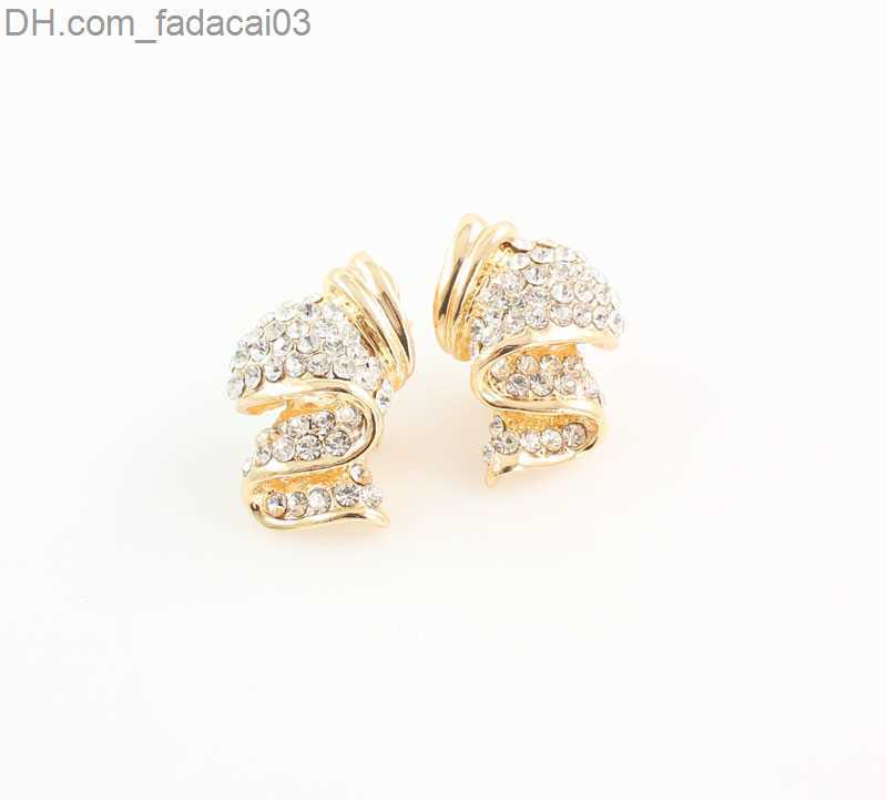 Wedding Rings Wholesale Fashion Gold Alloy Rhinestone Wedding Jewelry Set Necklace Bracelet Ring Earrings Z230712