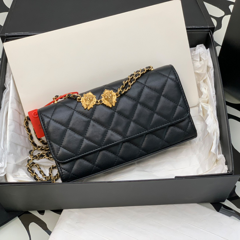 10A TOP quality Flip Bag designer bag 17.2cm WOC lady purse genuine leather chain bag shoulder bags With box C672
10A TOP quality Flip Bag designer bag 17.2cm WOC lady purse genuine leather chain bag shoulder bags With box C672