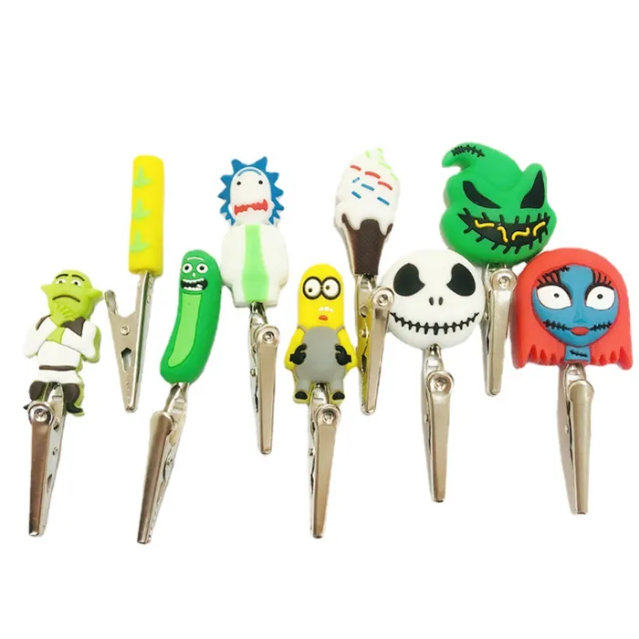 Silicone Tobacco Stick Roach Clip Cigarette Smoking Clips Smoke Shop Cartoon Shape ATM Credit Card Blunt Holder Hand Rack Cones Nail Grippers Dab Rig
Silicone Tobacco Stick Roach Clip Cigarette Smoking Clips Smoke Shop Cartoon Shape ATM Credit Card Blunt Holder Hand Rack Cones Nail Grippers Dab Rig