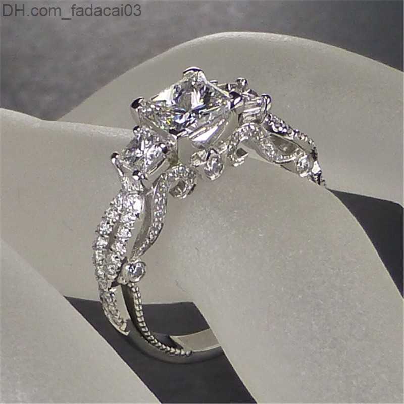 Wedding Rings Vintage Three Stone Lab Diamond Ring 925 Sterling Silver Bijou Engagement Wedding ring Men's Charm Party Jewelry Z230711