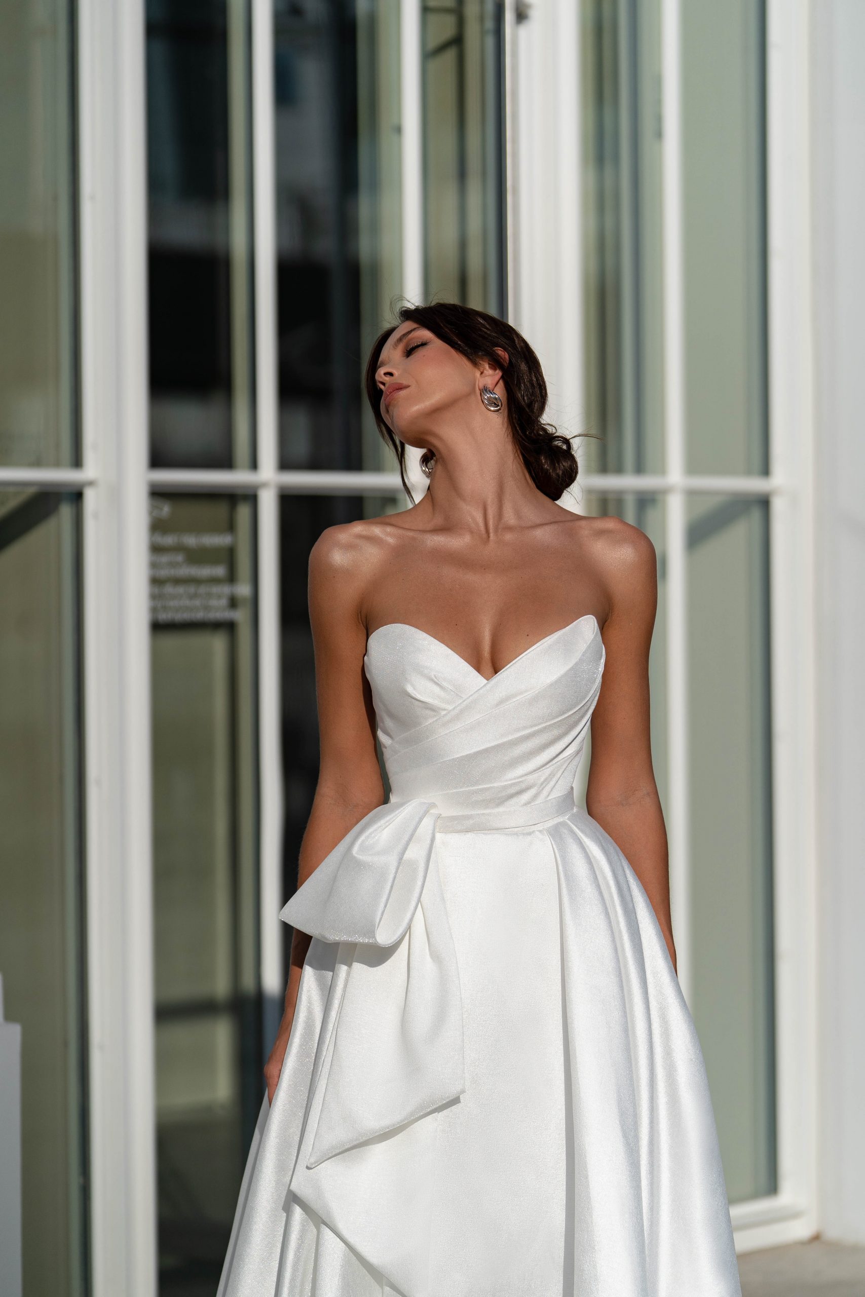 Sexy A E Dresses For Bride Sweetheart Wedding Dress Backless Ruched Long Designer Bridal Gowns Sweep Train 6660306