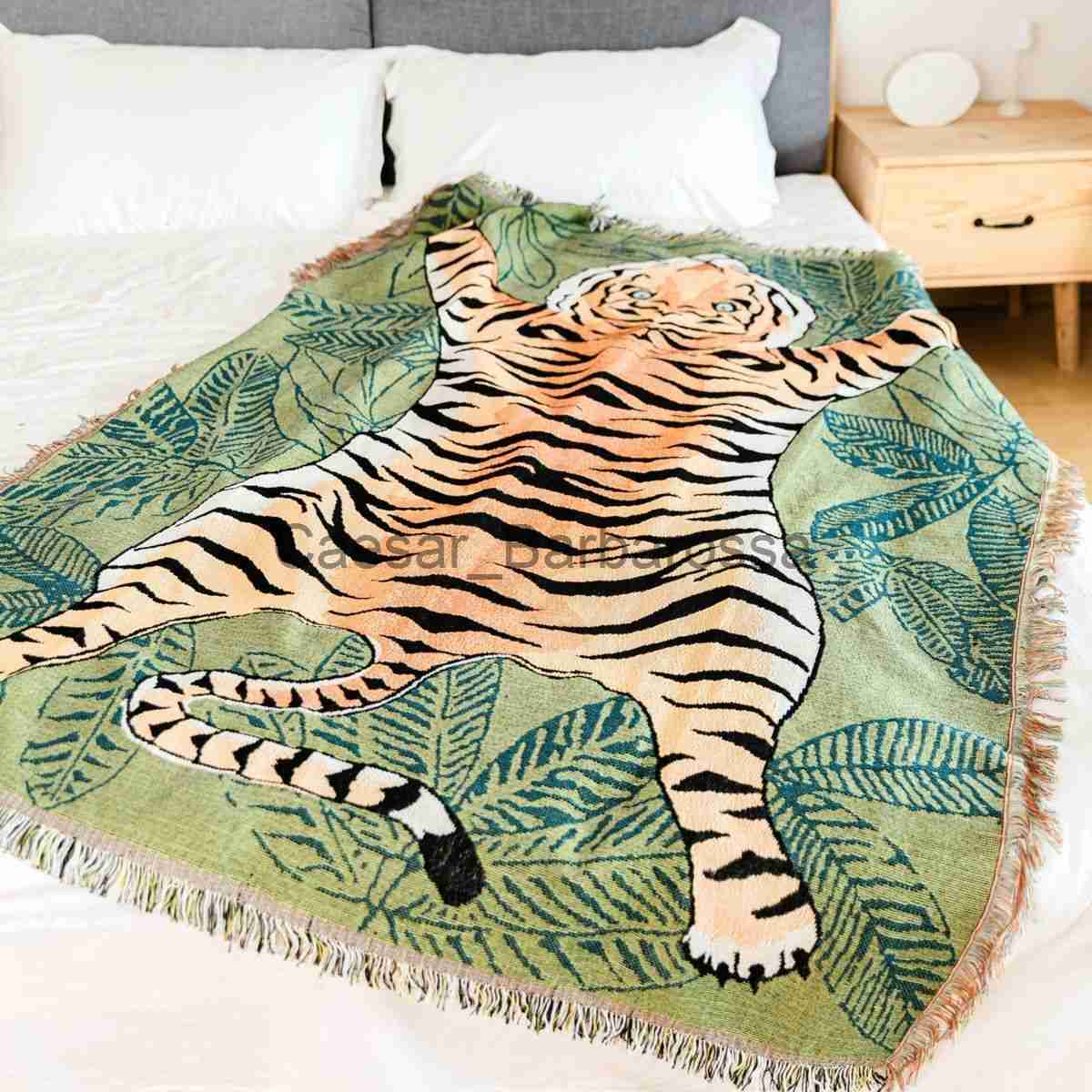 Blankets Textile City Ins Cartoon Leaf Tiger Throw Blanket Nordic Home Decorate Sofa Cover Knitted Tassel Tapestry Camping Picnic Mat x0711