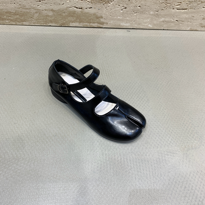Dress Shoes Spring PU Tabi Ninja Moccasins Round Split Toe Shallow Women Single Shoes Slip on Female Casual Soft Loafers 02 230710