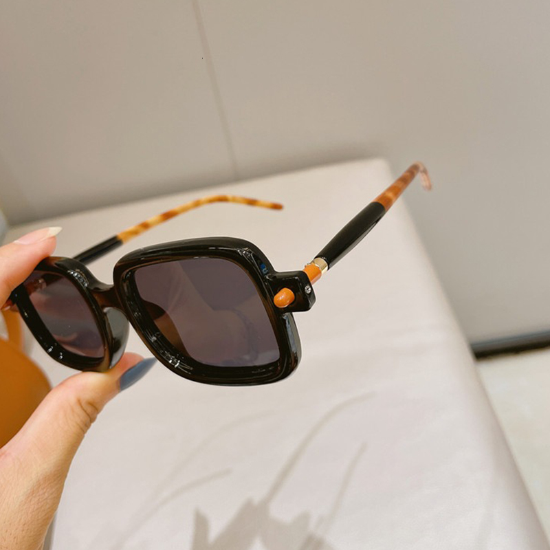 Sunglasses DDDLONG Retro Fashion Square Sunglasses Women Men Sun Glasses Classic Vintage UV400 Outdoor Shades D293 230710