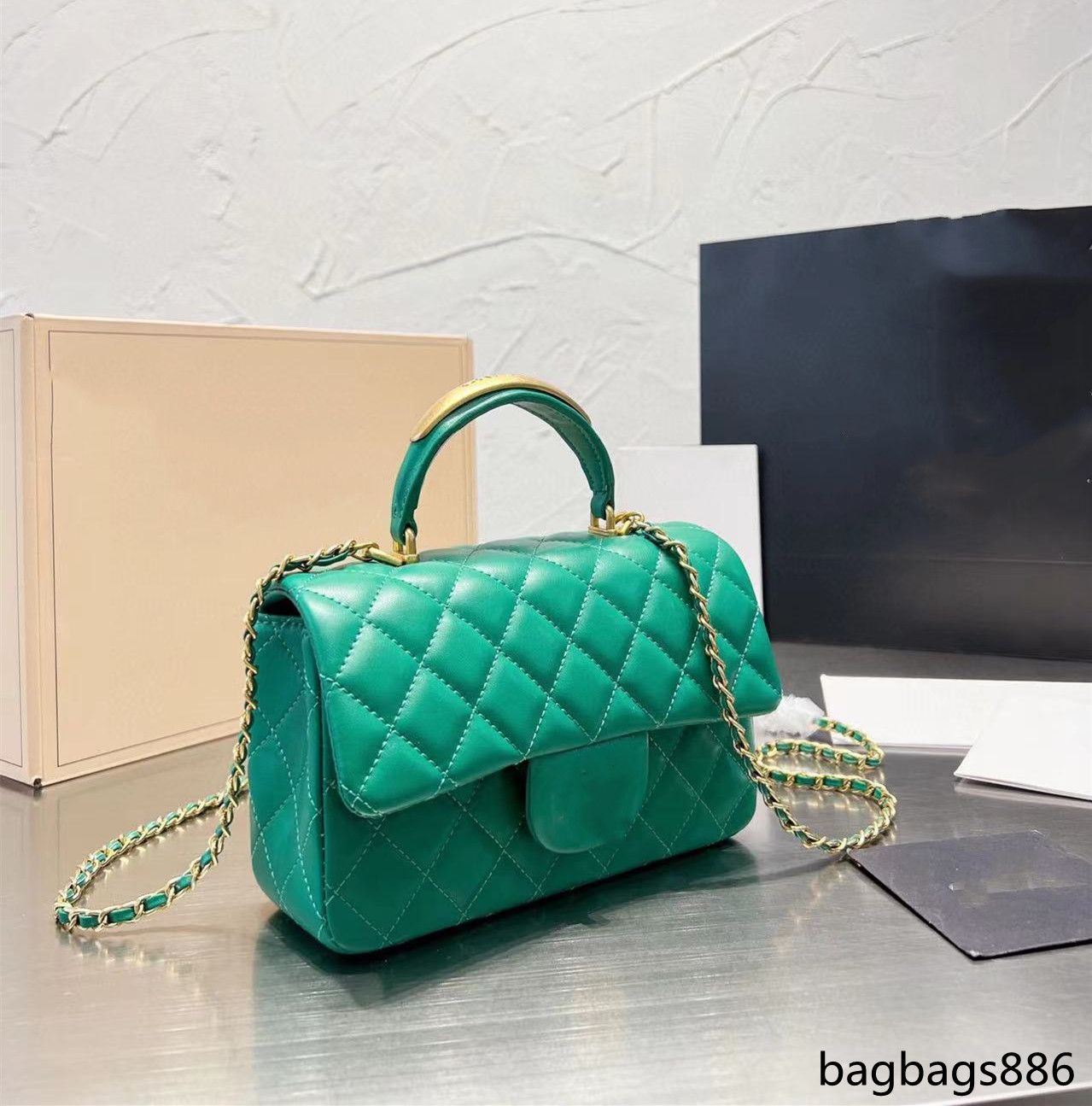 Designer Channel Shoulder Bag Women's Handbag Top Caviar Grain Sheepskin Sewn Checker Shoulder Messenger Bag Luxury Designer Mini Bag Metal Top Handle Wallet, Style 6
Designer Channel Shoulder Bag Women's Handbag Top Caviar Grain Sheepskin Sewn Checker Shoulder Messenger Bag Luxury Designer Mini Bag Metal Top Handle Wallet, Style 6
