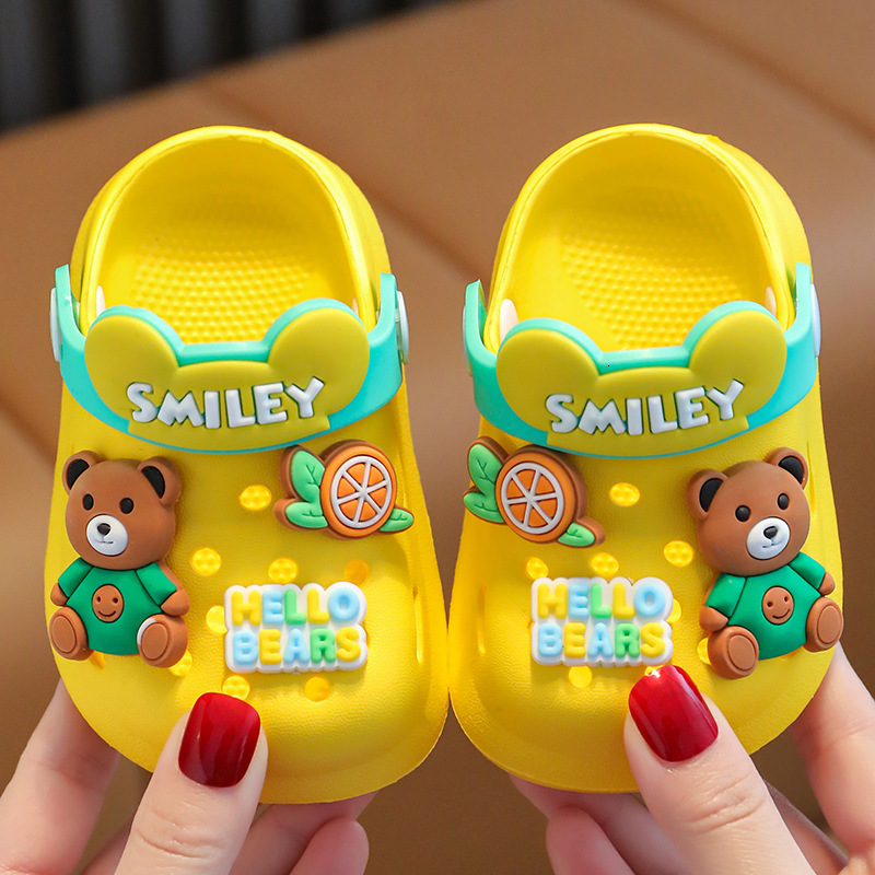 Slipper Summer Boys and Girls Home Slippers Cute Children Hole Shoes Breathable Kids Beach Sandals Soft Bottom Baby Slides Toddler 230710