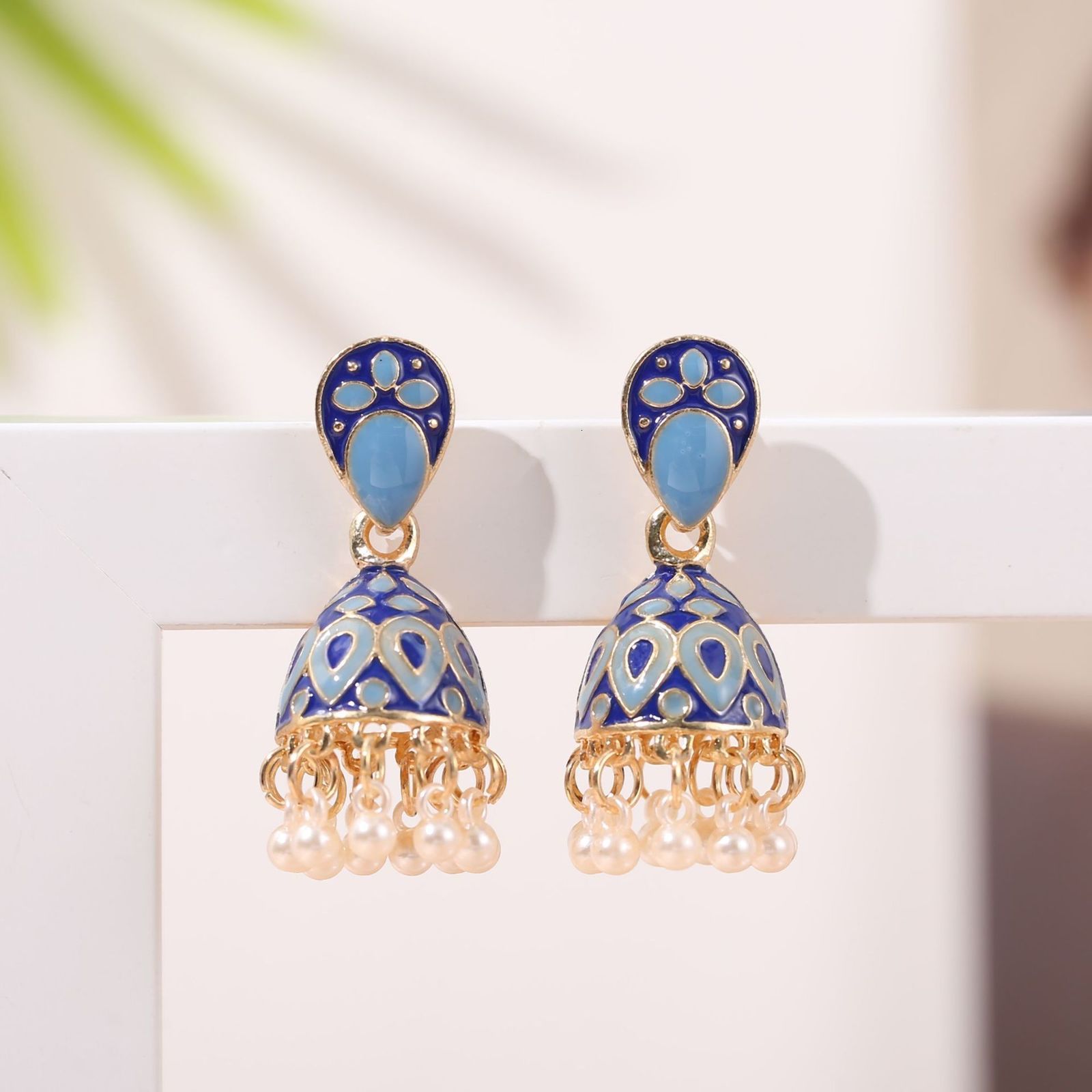 Stud Multi color Cage Bell Earrings Exaggerated Ethnic Wind Alloy Tassel for Women 230710