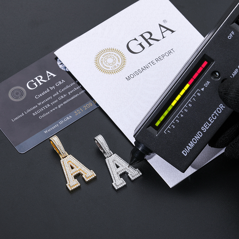 Pendant Necklaces A-Z Letter Jewelry Necklace Women Iced Out Prong Setting Pendant Personalized Charms Rapper Super Star Hip Hop Punk 230710