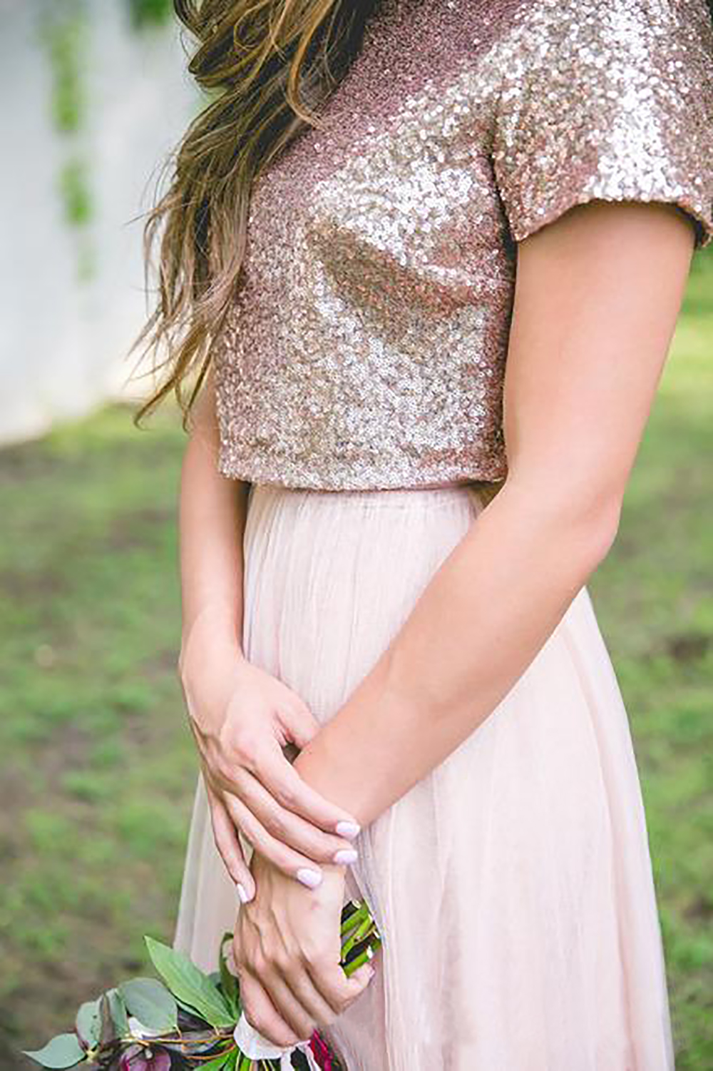 2023 Two Tone Rose Gold Burgundy Country Bridesmaid Dresses Custom Make Long Junior Maid of Honor Wedding Party Guest Dress Cheap Plus size