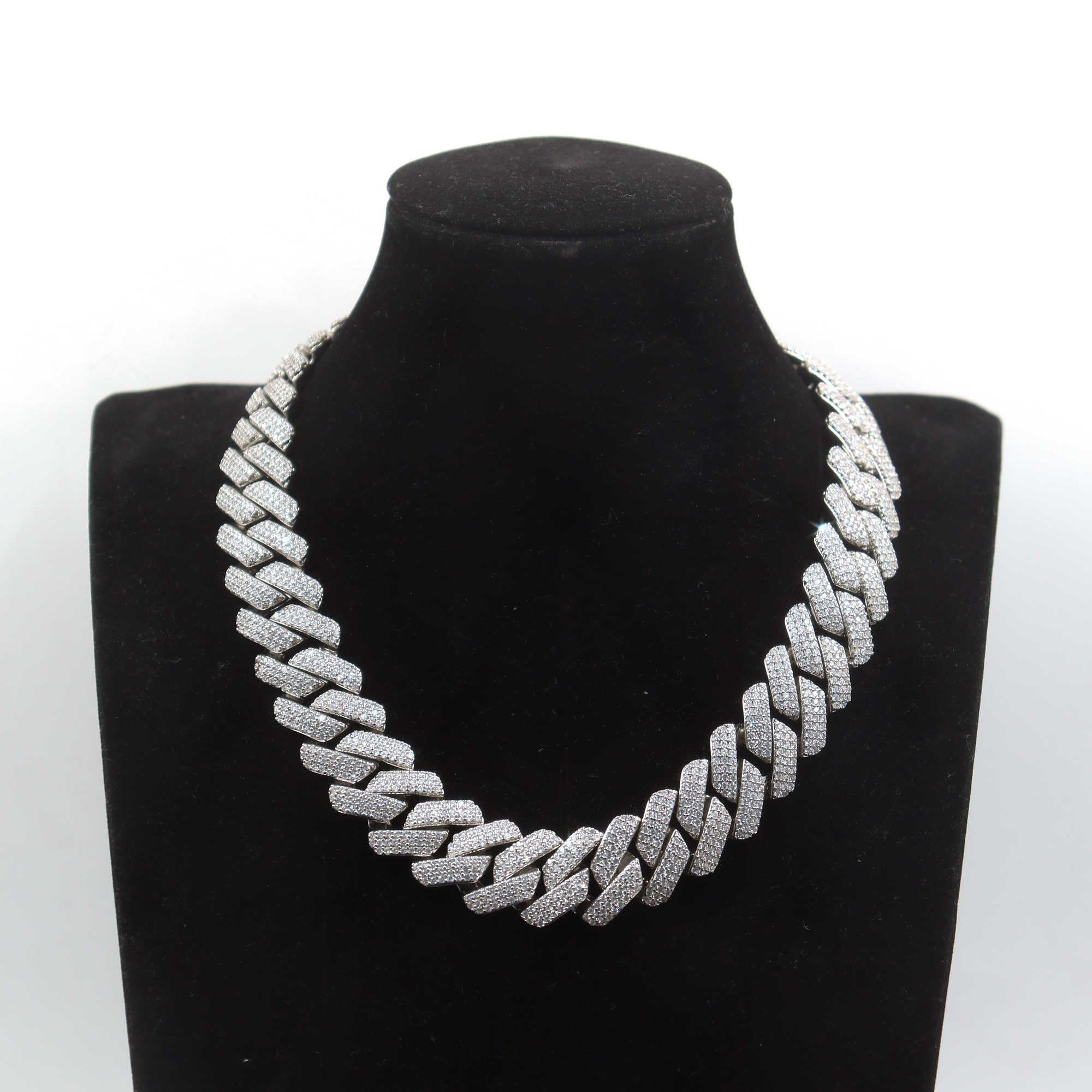 Custom Vvs Moissanite Diamond Iced Out 925 Sterling Silver Cuban Link Chain Pass Diamond Test 19mm Hip Hop Men Necklace