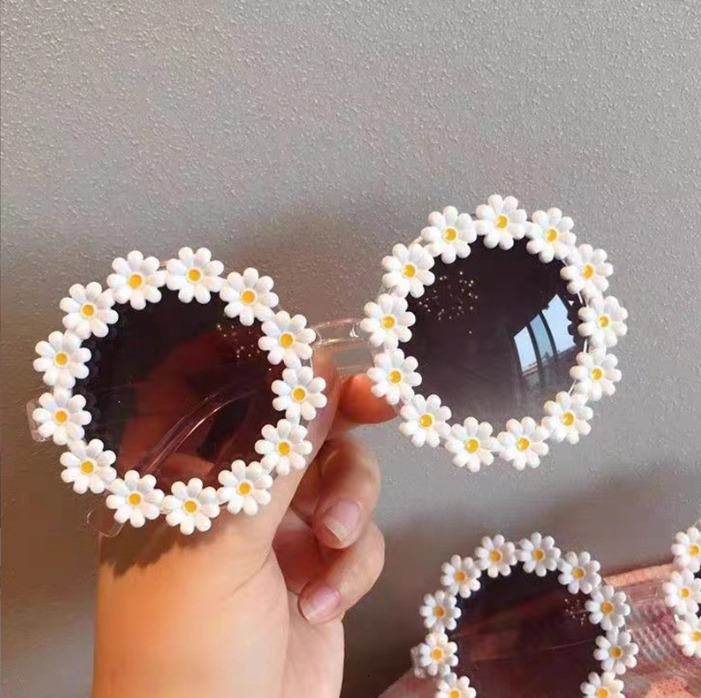 Sunglasses Summer Children Cute Acrylic Flower Outdoor Sun Protection Sunglasses Baby Girls Classic Sunglasses Kids Boy UV400 Sunglasses 230710