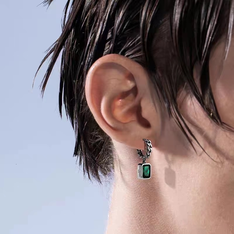 Stud Women s Hypoallergenic Green Zircon Earrings Couple Geometric Vintage Pierced Charming Chic Fashion Party Jewelry Gifts 230710