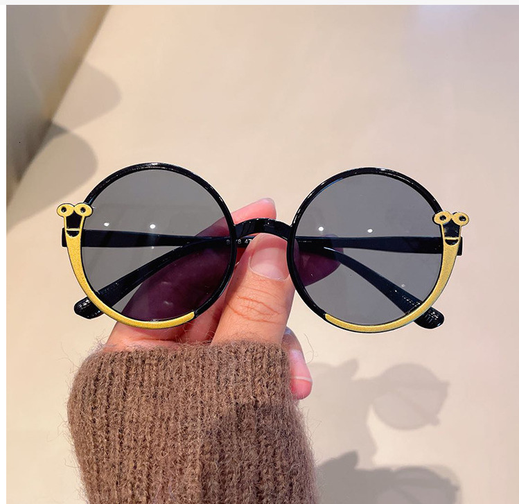 Sunglasses Wholesale Cartoon Snail Sunglasses Children Round Eyewear Boys/Girls Fashion Glasses Kids Mirror Gafas De Sol Mujer UV400 230710