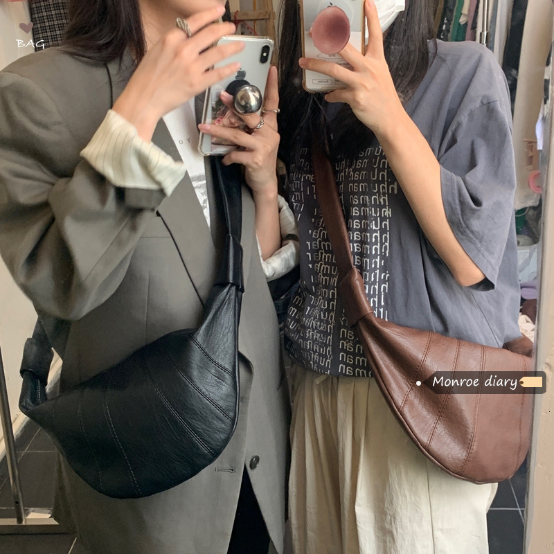 Evening Bags Fashion Black Dumpling Bag Women s Crossbody 2023 Croissant Vintage Premium Sense Waist Casual Shoulder 230711