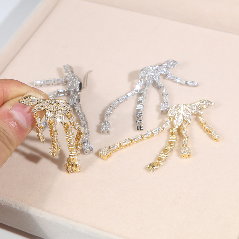 new fashion design Leaf four long tassel Earring Full Iced Out Bling Pave Cubic Zircon CZ Fashion Hip Hop Women lady gift Jewelry