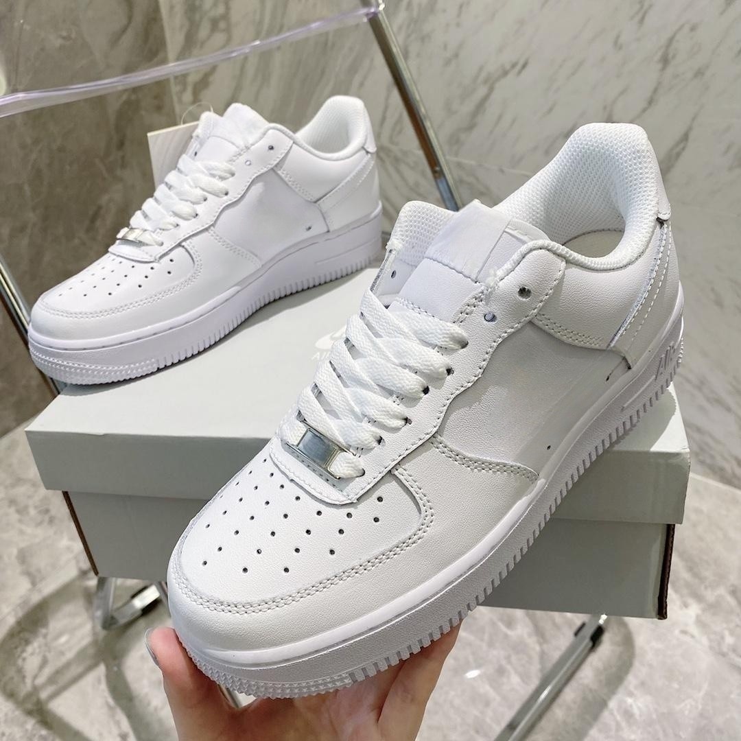 Designer Casual Flat Shoes For Men Women Genuine Leather Sneakers Loafers Outdoor Comfortable Non-Slip Skateboard Sports Shoes 36-44
Designer Casual Flat Shoes For Men Women Genuine Leather Sneakers Loafers Outdoor Comfortable Non-Slip Skateboard Sports Shoes 36-44