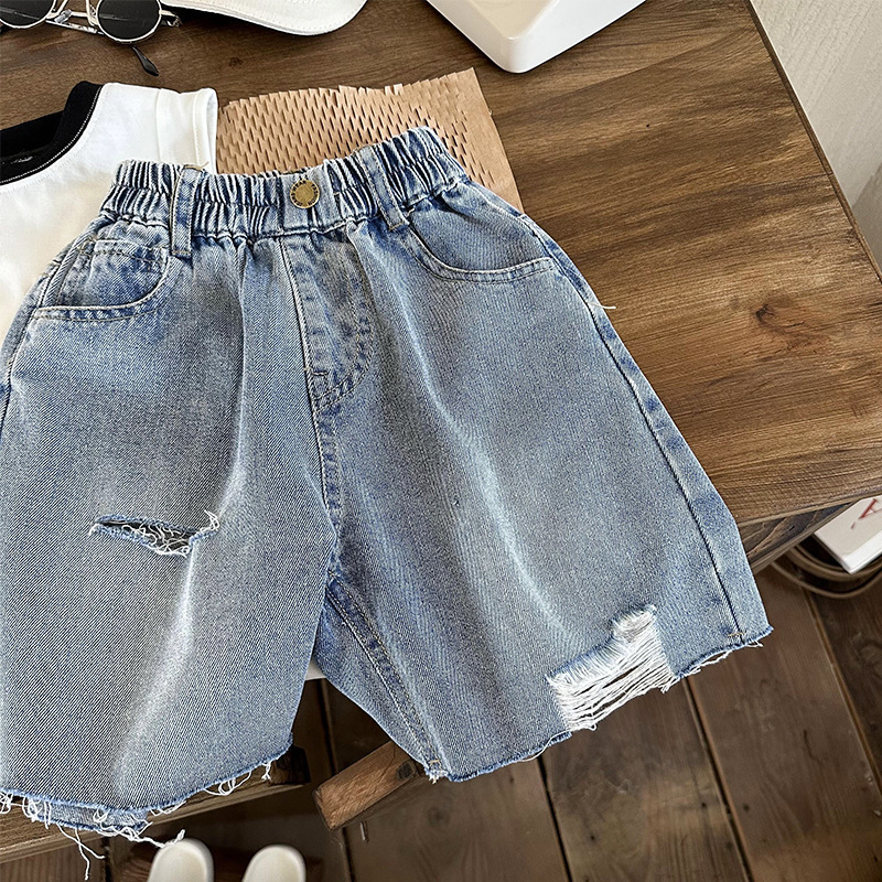 Shorts Boys' Ripped Jeans Summer 2023 Korean Style Boy Girl Baby Fashionable Pants Children's 230711