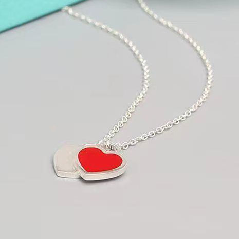 Luxury Women Pendant Necklaces Peach Heart Brand Designer Gold/Silver/Rose With Love Necklace Complete Logo Exquisite Craftsmanship
Luxury Women Pendant Necklaces Peach Heart Brand Designer Gold/Silver/Rose With Love Necklace Complete Logo Exquisite Craftsmanship
