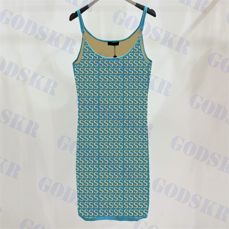 Womens Dresses Designer Knitted Skirts Letter Jacquard Dress Urban Sexy Skirt Ladies Clothing Two Colors, Mme0601-blue
Womens Dresses Designer Knitted Skirts Letter Jacquard Dress Urban Sexy Skirt Ladies Clothing Two Colors, Mme0601-blue