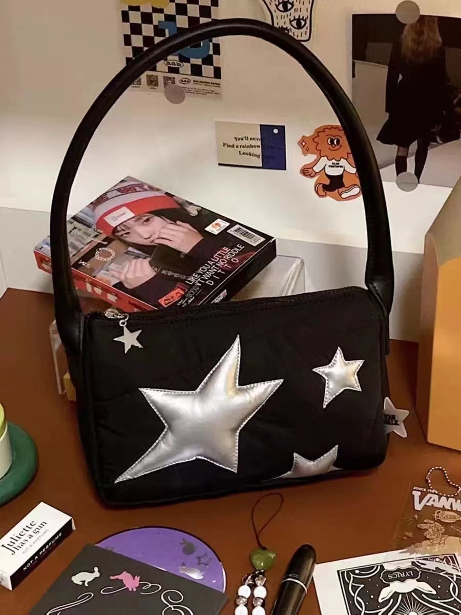 Evening Bags Silver Star Pedants Featured Carry Bag Girls YK2 Loli Cute Kawayi Harajuku Black Small 230711