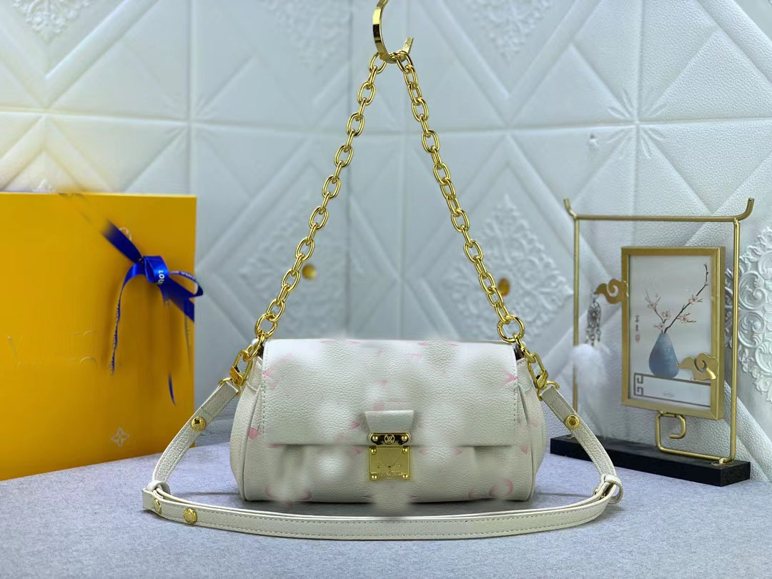 2023 new Crescent pouch new satchel Latest Shoulder Bag Original Luxury Designers monog Handbags Fashions classics Handbag Fashion Bags, Cream
2023 new Crescent pouch new satchel Latest Shoulder Bag Original Luxury Designers monog Handbags Fashions classics Handbag Fashion Bags, Cream