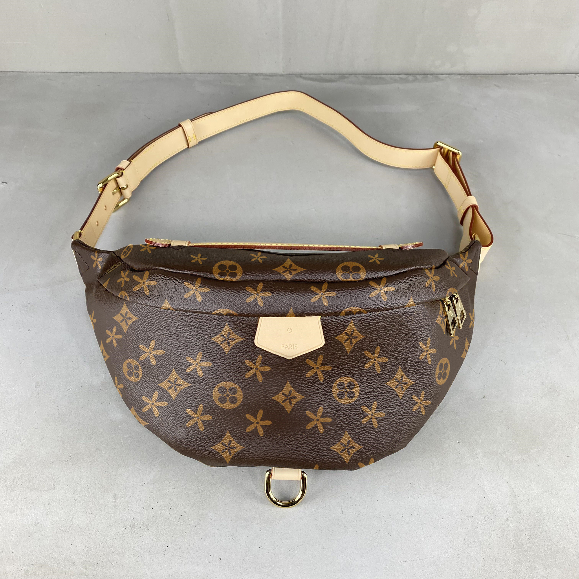 Luxury Designers luxury M43644 Waist Bags Bumbag Genuine Leather Fanny Pack Bum Cross Body Shoulder Belt men woman purse toiletry Chest bag Bumbags travel Printing, M0n0gram
Luxury Designers luxury M43644 Waist Bags Bumbag Genuine Leather Fanny Pack Bum Cross Body Shoulder Belt men woman purse toiletry Chest bag Bumbags travel Printing, M0n0gram