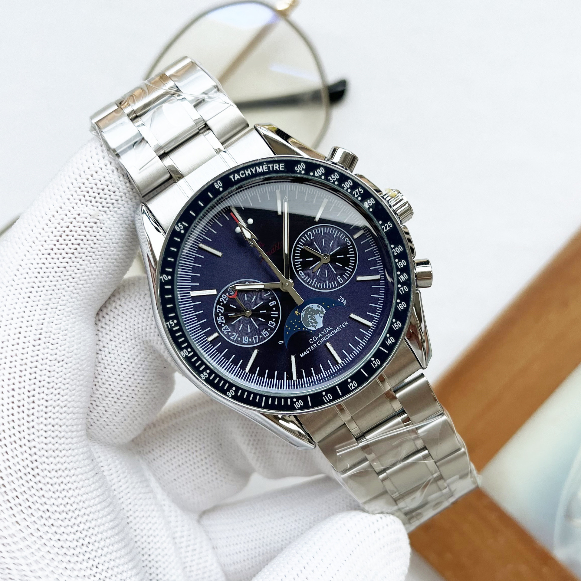 Grade 44MM Quartz Chronograph High Mens Watches Red Hands Stainless Steel Bracelet Fixed Bezel With A Top Ring Showing Tachymeter Markings
Grade 44MM Quartz Chronograph High Mens Watches Red Hands Stainless Steel Bracelet Fixed Bezel With A Top Ring Showing Tachymeter Markings