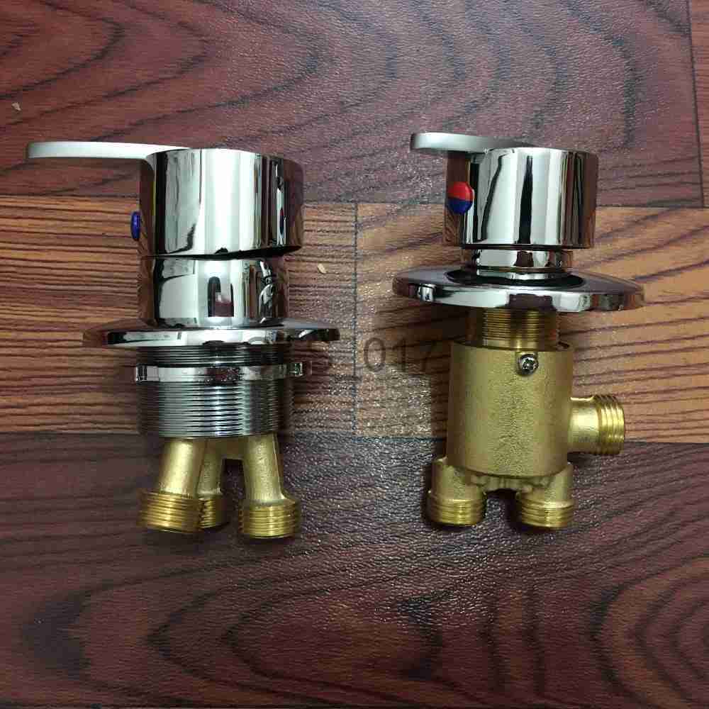 Kitchen Faucets MTTUZK Solid Brass Bathtub Hot and Cold Mixing Faucet Split Mixer 1 in 2 out Switch Bathtub Tap Bathroom Shower Faucet x0712