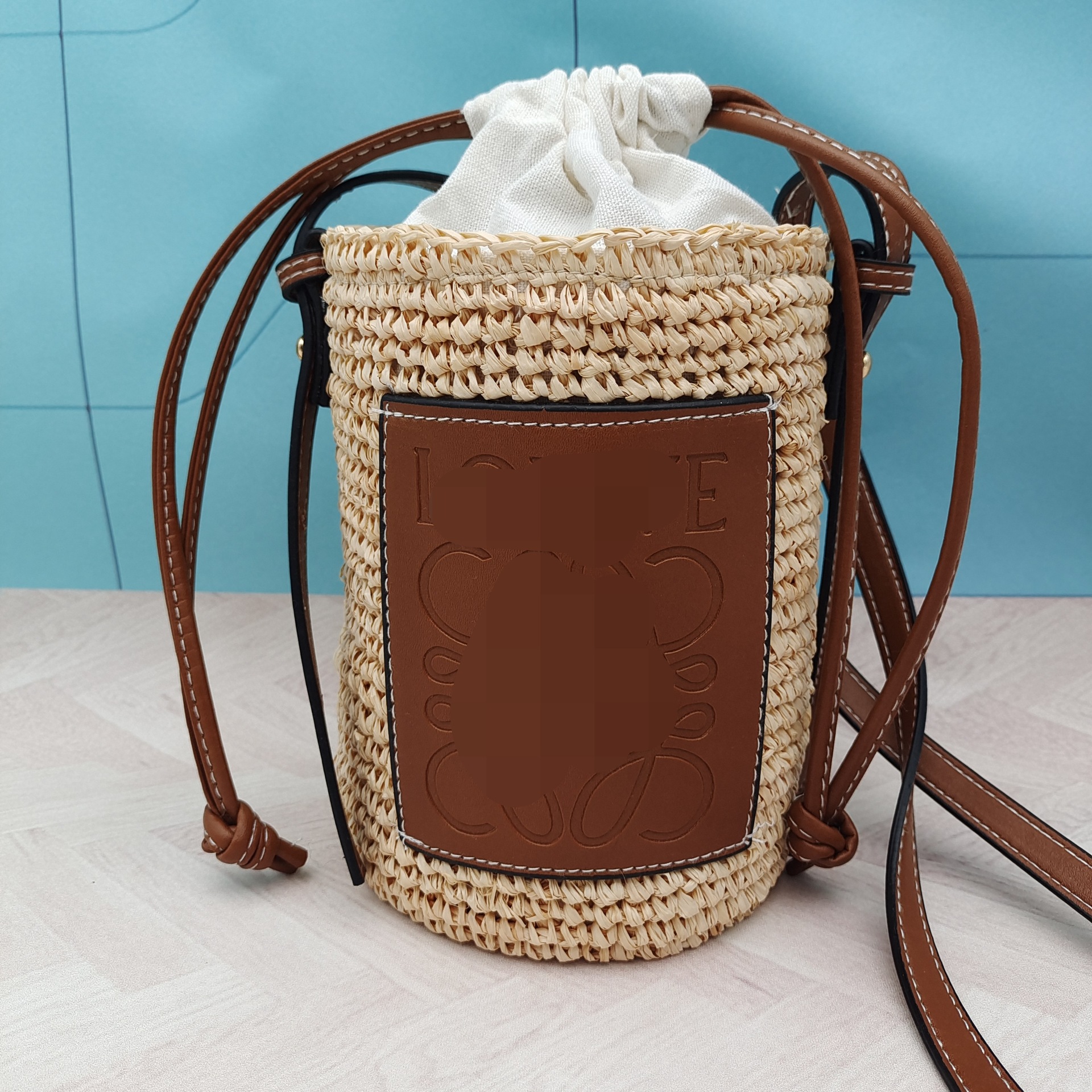 Natural Laffia Woven Straw Bag Travel Holiday Single Shoulder Crossbody Round Bucket Women Bag Fashion