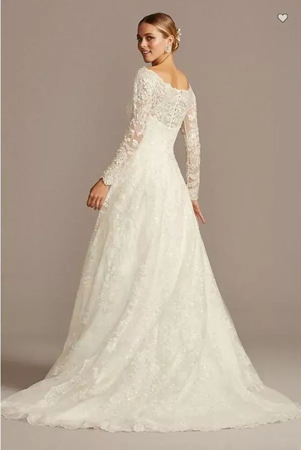 Off The Shoulder OLEG CASSINI A Line Dress Full Lace Applique Long Sleeve Plus Size Sweep Train Wedding Gown