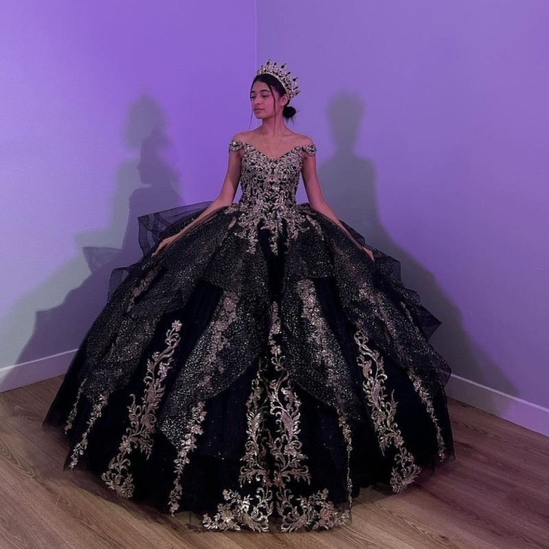Black Shiny Quinceanera Dresses Sweetheart Ball Gown Princess Birthday Gown Gold Applique Lace Birthday Sweet 16 vestidos de 15