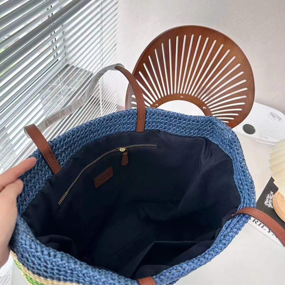 Evening Bags Beach vacation bag Straw woven colored bag Large capacity summer contrast vacation bag in Bohemian style 230712