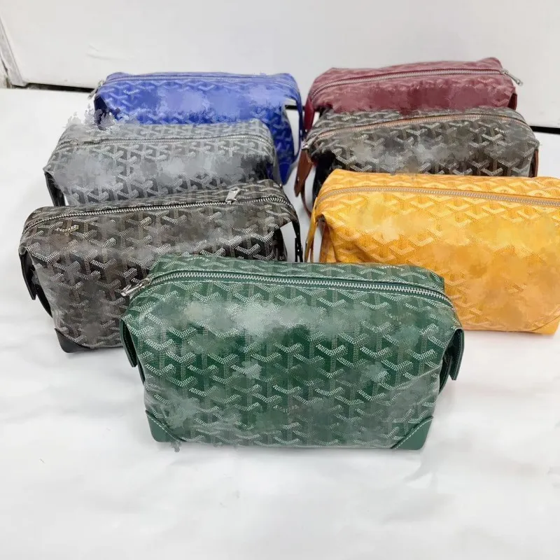 Designer Luxury High Quality Makeup Bag Wash Garnish Storage Bag Versatile Clutch Zipper, Waterproof Coating for Both Men and Women