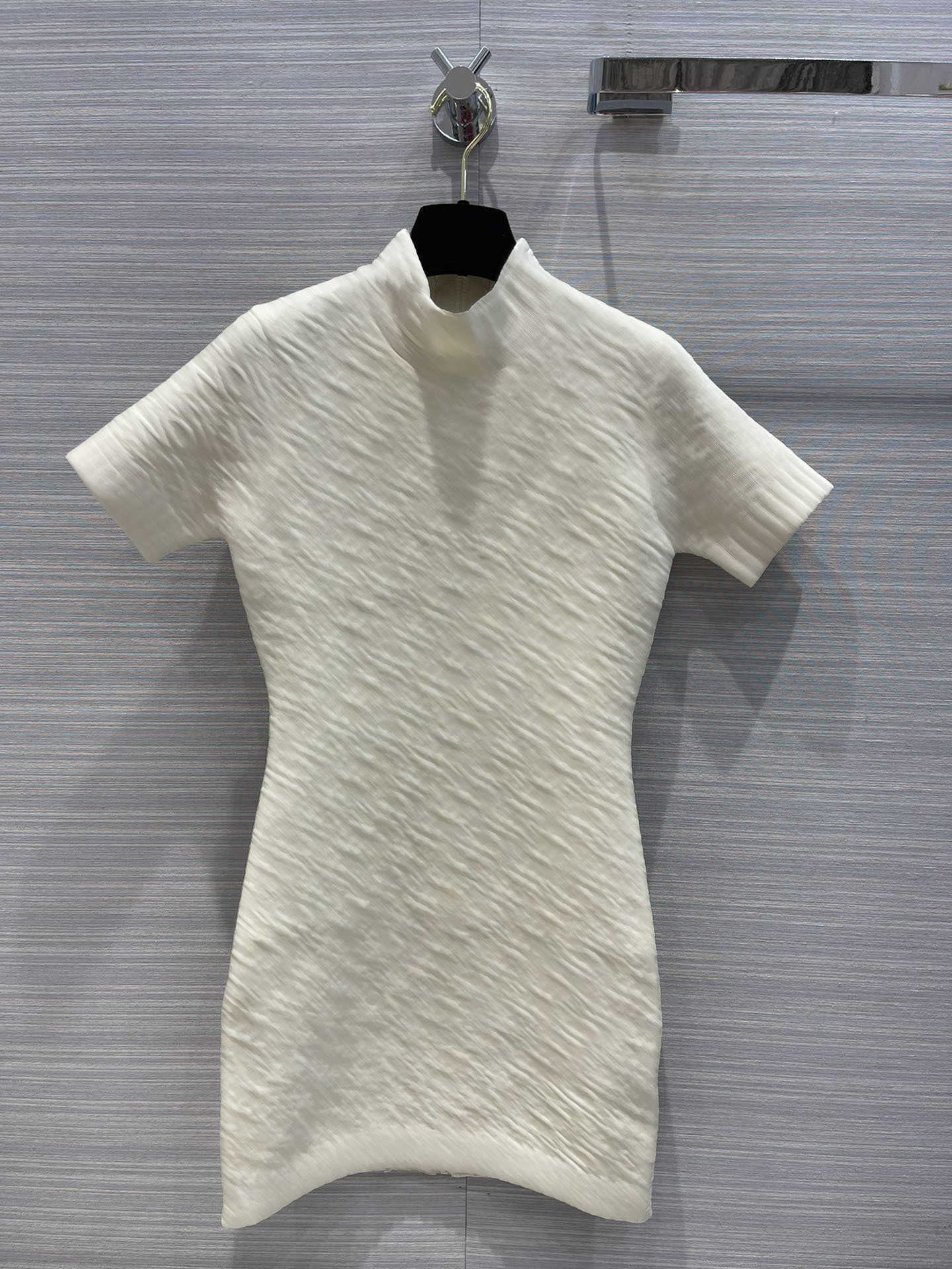 Womens Designer Dress Sexy Summer Dresses Embossed 3D Relief Letter High Qualiy Clothes Academy Style Elegant Skirts Fashion Women Clothing Casual Lady Skirt