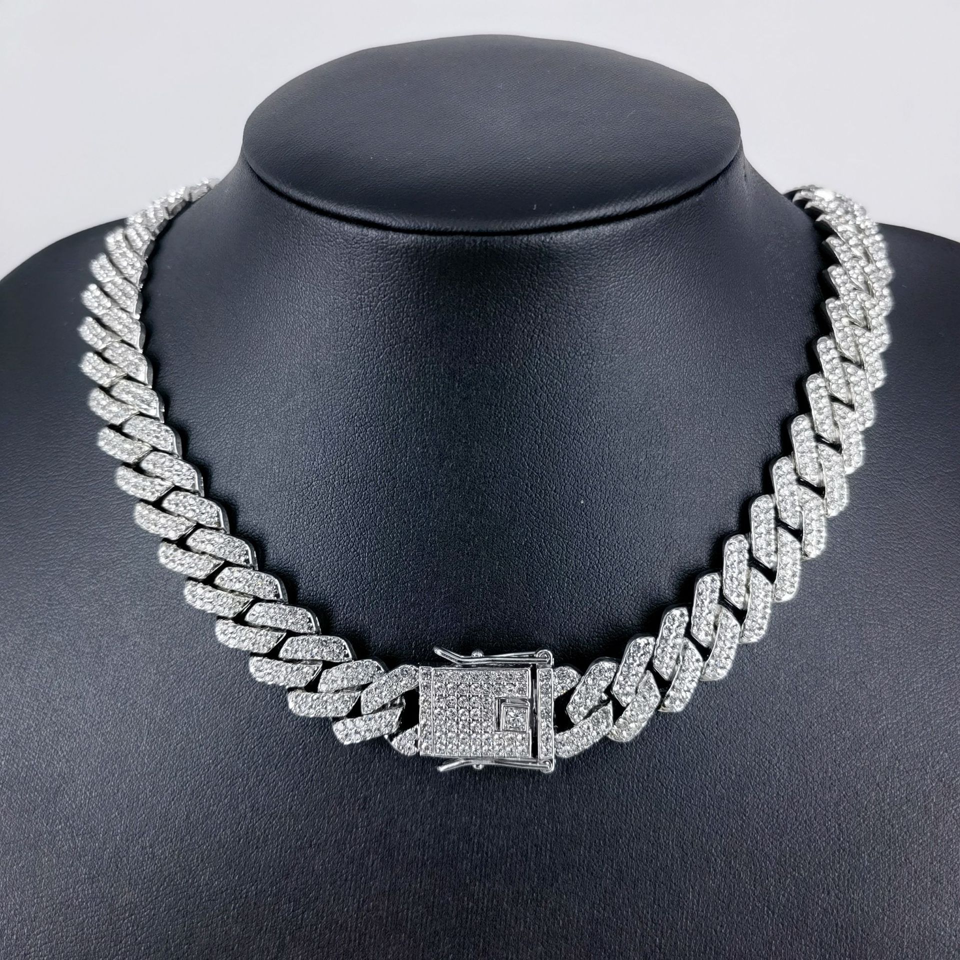 40cm Silver Rhombus Full Inlaid Rhinestone Vintage Hip-hop Cuban Chain Necklace