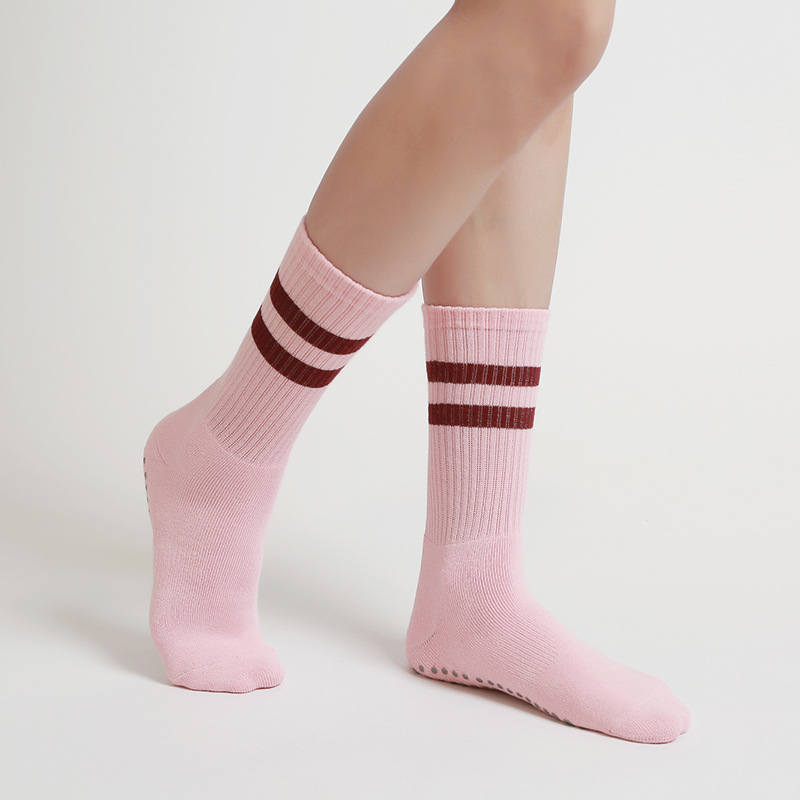 Al Winter ins Pilates stockings non-slip yoga socks cotton wholesale women's mid-tube piles thickened solid terry
