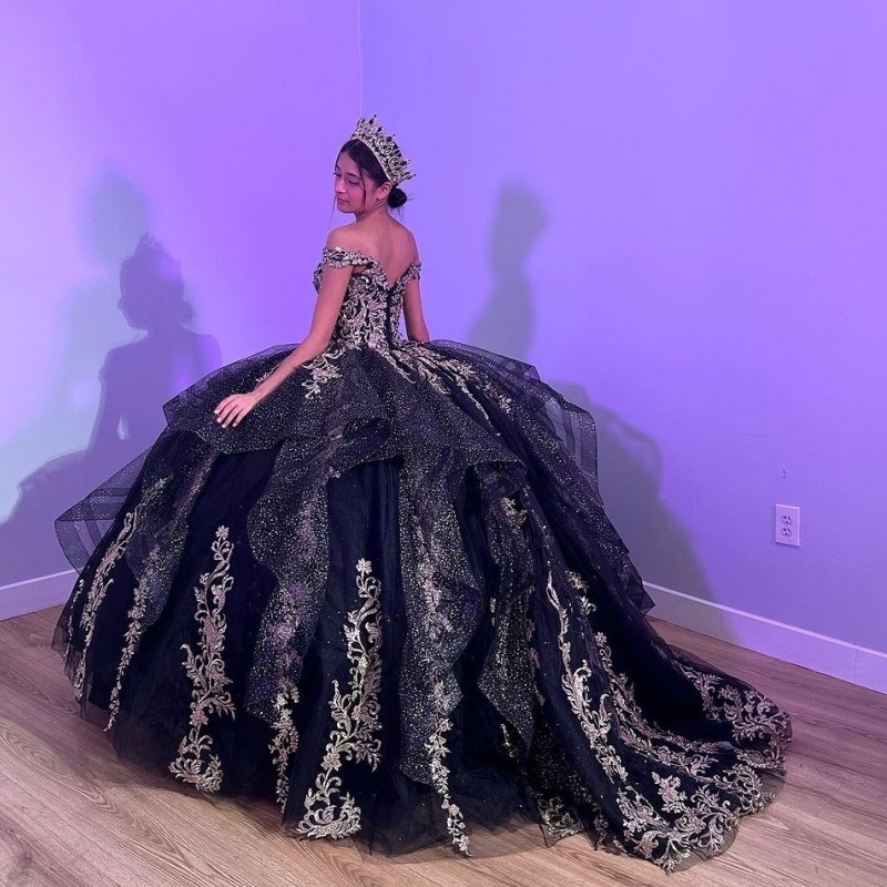 Black Shiny Quinceanera Dresses Sweetheart Ball Gown Princess Birthday Gown Gold Applique Lace Birthday Sweet 16 vestidos de 15