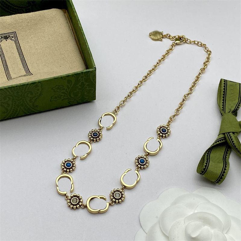 Brand Designer Luxury Brass Necklaces Choker Chain Bracelet G-Letter Pendants Fashion Womens Copper Necklace Bracelets Jewelry With Box
Brand Designer Luxury Brass Necklaces Choker Chain Bracelet G-Letter Pendants Fashion Womens Copper Necklace Bracelets Jewelry With Box