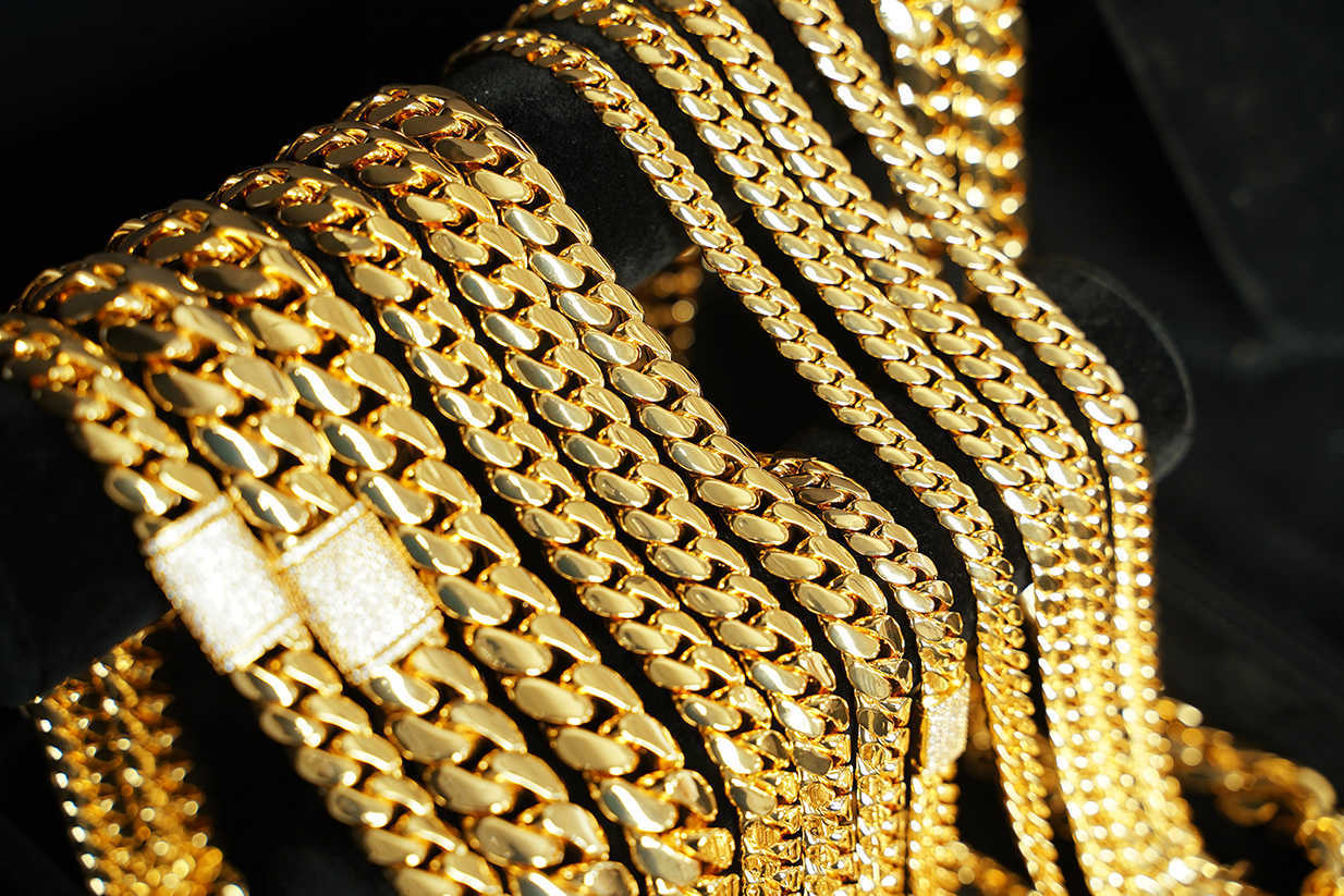 Pendant Necklaces Wholesale Choker 18k Gold Custom Gold Cuban Link Chain 24k Gold Cuban Miami 20mm
